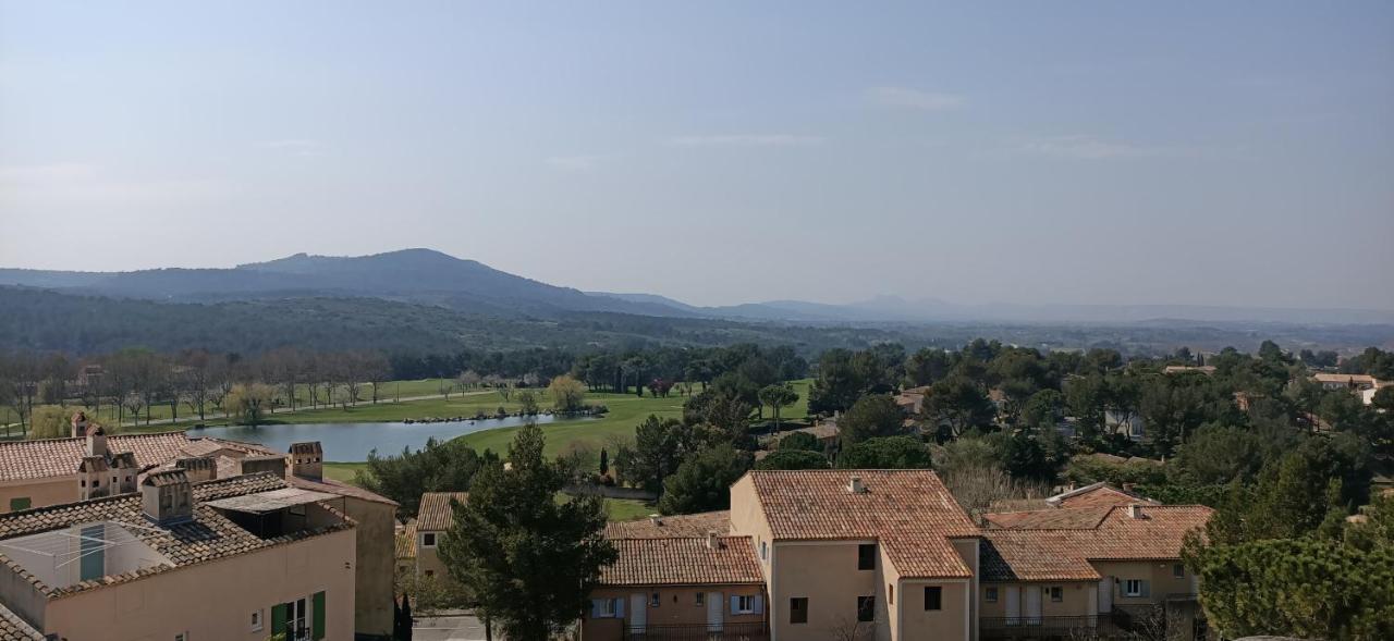 Charmant T2 Climatise Avec Belle Vue , Golf De Pont-Royal Mallemort Exterior foto
