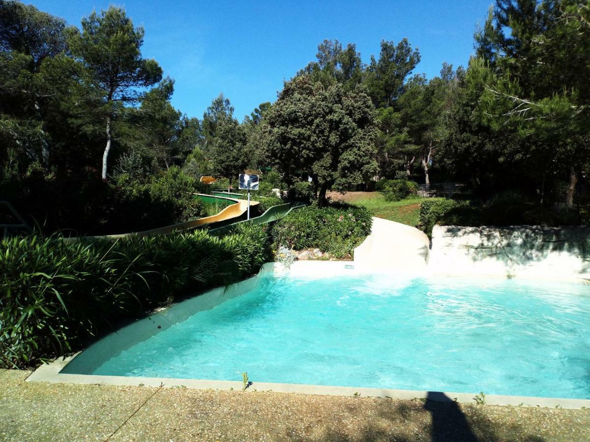 Charmant T2 Climatise Avec Belle Vue , Golf De Pont-Royal Mallemort Exterior foto
